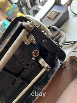 Antique 1922 Singer Sewing Machine G9848496 Pedal & Instructions PARTS VTG