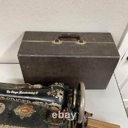 Antique 1923 Singer Red Eye Sewing Machine W Case Model 66 Read Description HN