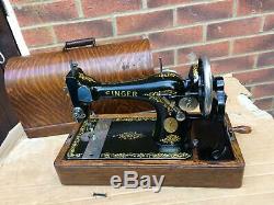 Antique 1927 Singer 128K Hand crank Sewing machine with Rococo decals