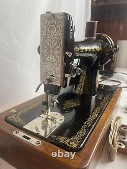 Antique 1928 Singer 99 Sewing Machine With Case/key Leg Bar