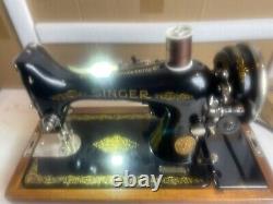 Antique 1928 Singer 99 Sewing Machine With Case/key Leg Bar