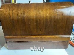Antique 1928 Singer 99 Sewing Machine With Case/key Leg Bar