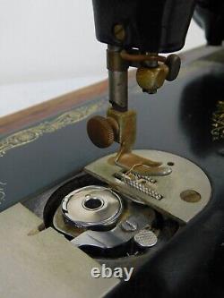 Antique 1930 Iron Singer 99 Electrified Sewing Machine Wood Case w Key & Access