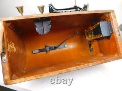 Antique 1930 Iron Singer 99 Electrified Sewing Machine Wood Case w Key & Access