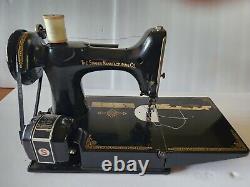 Antique 1950 Singer Featherweight 221-1 Sewing Machine AJ781-796