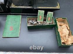 Antique Black Featherweight Singer Sewing Machine/case/attachments-Cat. 3-120
