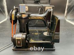 Antique Black Featherweight Singer Sewing Machine/case/attachments-Cat. 3-120
