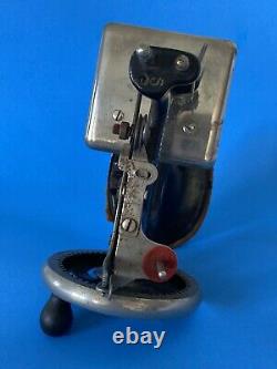 Antique Childs SINGER Sewing Machine 1900s #20 Oval Base WORKS Hand Crank USA