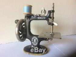 Antique Miniature Singer Childs Sewing Machine