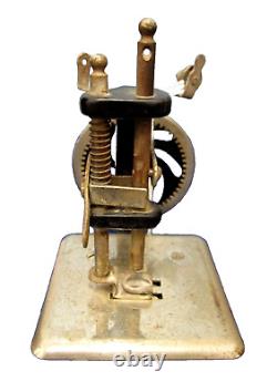 Antique Miniature -mini Singer Sewing Machine Cast Iron