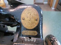 Antique Original 1865 Singer Sewing Machine Model 81-10 Overlock Model #139316