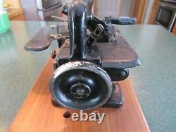 Antique Original 1865 Singer Sewing Machine Model 81-10 Overlock Model #139316