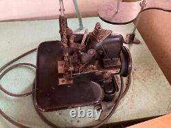 Antique Original 1913 Singer Sewing Machine Model 81-10 Overlock Model