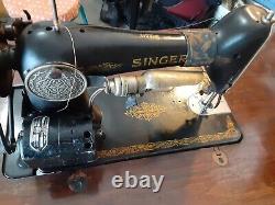 Antique Original Singer Sewing Machine/ Year 1912 Serial # G3207247