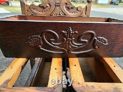 Antique Ornate Tiger Wood Singer Treadle Sewing Machine Drawers/Frames (6)