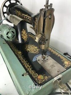 Antique Pat 1899-1910 Singer Sewing Machine -Working Condition RARE with CASE