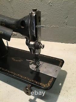 Antique SINGER CABINET MOUNT SEWING MACHINE MODEL 15 Tested With Pedal