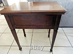 Antique SINGER CABINET for 15 66 201 127 Sewing Machine