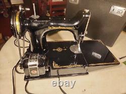 Antique SINGER FEATHERWEIGHT Sewing Machine #AJ654294 Really Nice Example Clean