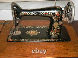 Antique SINGER RED EYE Treadle Sewing Machine Vintage 1911 in Oak Cabinet