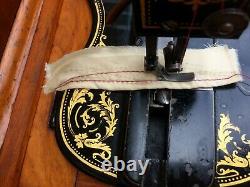 Antique Singer 12K New Family Fiddle base with Acanthus decals