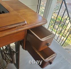 Antique Singer 15 66 201 306+Treadle Sewing Machine Table Top+4 Drawers NO BASE