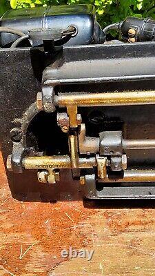 Antique Singer 15 Tiffany Gingerbread Trendle Sewing Machine 1924 (no Cabinet)