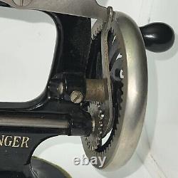 Antique Singer 20 Miniature Sewing Machine Salesman Sample Hand Crank Childs