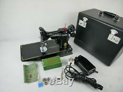 Antique Singer 221K Featherweight Sewing Machine 20 December 1955