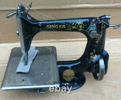 Antique Singer 24-5 Chain-stitch Sewing Machine