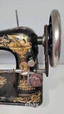 Antique Singer 27 Sewing Machine 1904, for home decor only, moving machine parts