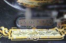 Antique Singer 28K Hand Crank Sewing Machine c1898 5778