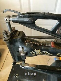 Antique Singer 29-4 Industrial Cobblers Treadle Sewing Machine Leather G9237650