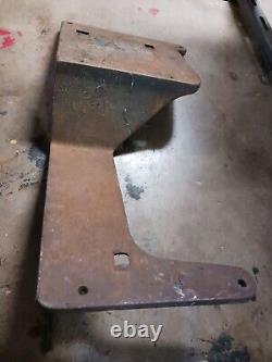 Antique Singer 29 Patcher Treadle Sewing Machine Cast Iron Stand Top Plate