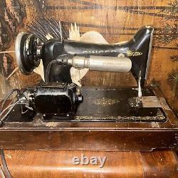 Antique Singer 99K Sewing Machine 1923 Need belt and serviceMotor Works