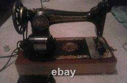 Antique Singer Co Sewing Machine with original case