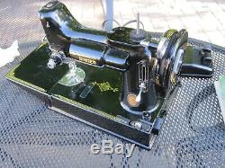 Antique Singer Featherweight Sewing Machine