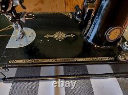 Antique Singer Featherweight Sewing Machine 1951 Original