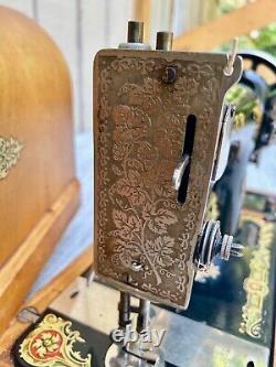 Antique Singer Hand Crank Sewing Machine