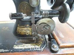 Antique Singer Hand Crank Sewing Machine with Wood Case