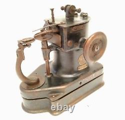 Antique Singer Industrial Fur Gloves Sewing Machine 46k54 Very Rare Working See