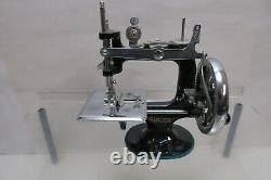 Antique Singer Miniature Sewing Machine Model 20 Made in Turkey