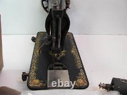 Antique Singer Model 115 Sewing Machine Gold Leaf Motor Attachments Manual