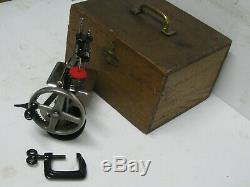 Antique Singer Model 20 Four 4 Spoke Child Sewing Machine 1910's w Case + Clamp