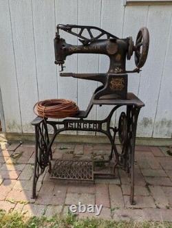 Antique Singer Model 29-4 Leather Stiching Treadle Sewing Machine Original