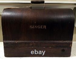 Antique Singer Model 99 -13 1924 Sewing Machine Serial #AA009972 WORKS GREAT