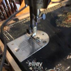 Antique Singer Portable 1910 Sewing Machine Works G3224002