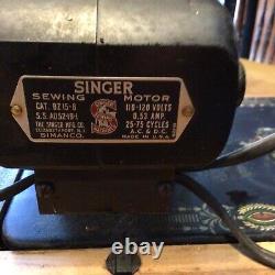 Antique Singer Portable 1910 Sewing Machine Works G3224002