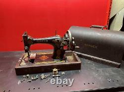 Antique Singer Portable Sewing Machine Manual Hand Driven AA941619