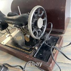 Antique Singer Portable Sewing Machine Model 128 1930s Works